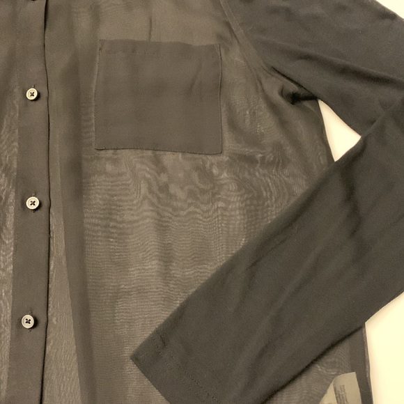 DKNY Long silk ombré shirt with side slits and silk jersey knit sleeves - Picture 10 of 10